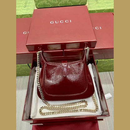 Gucci Jackie Red 7.5" (19 cm)