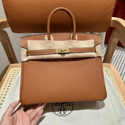 Hermès Birkin 11.8" to 13.8" (30 to 35 cm)