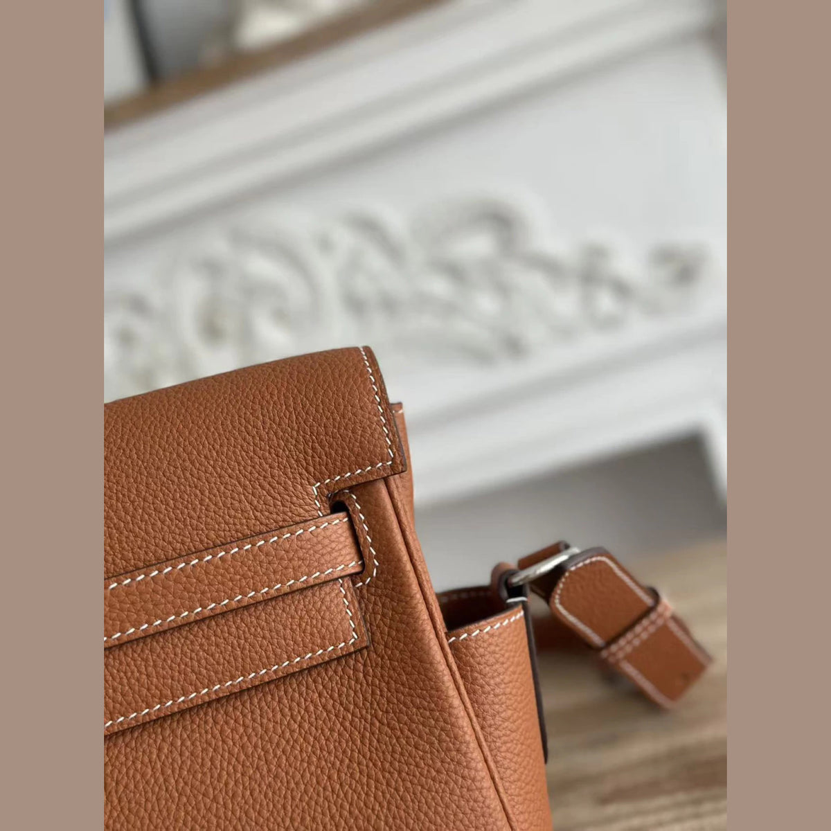 Hermès Kelly Messenger Barenia 9.4" (24 cm)