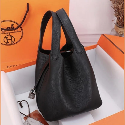 Hermès Picotin 22 8.7" (22 cm)