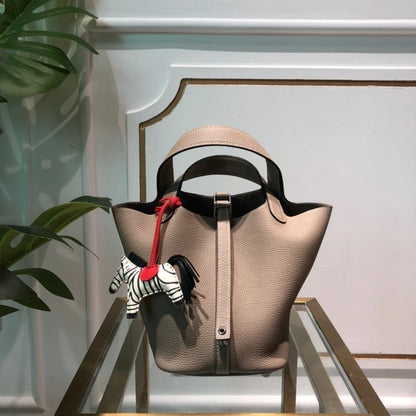 Hermès Paddock Bucket 7.1" (18 cm)