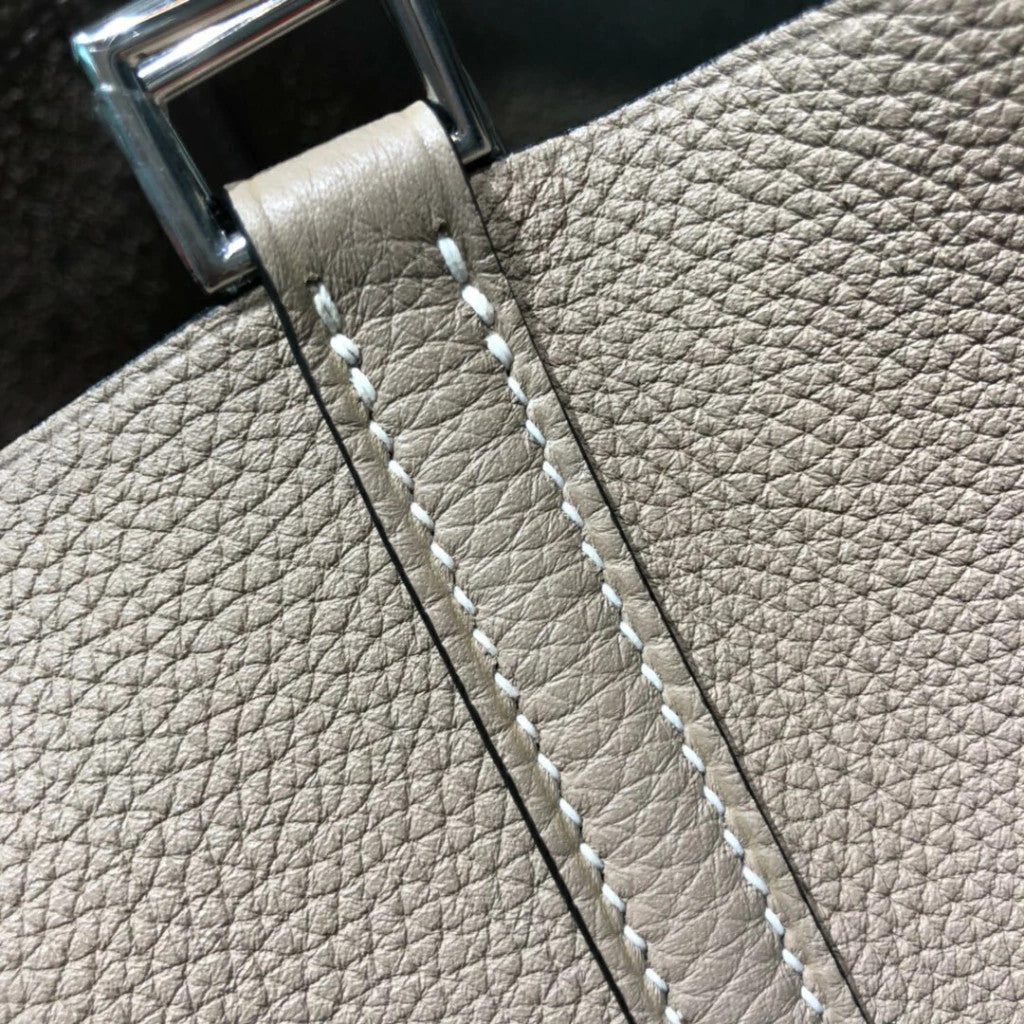 Hermès Paddock Bucket 7.1" (18 cm)