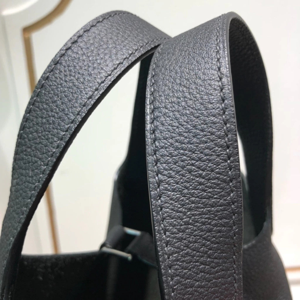 Hermès Paddock Bucket 7.1" (18 cm)