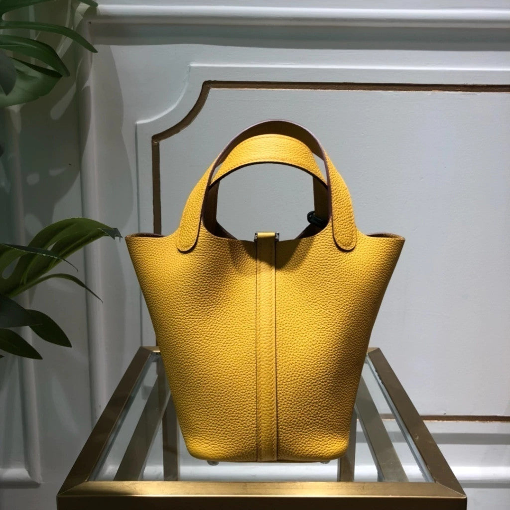 Hermès Paddock Bucket 7.1" (18 cm)