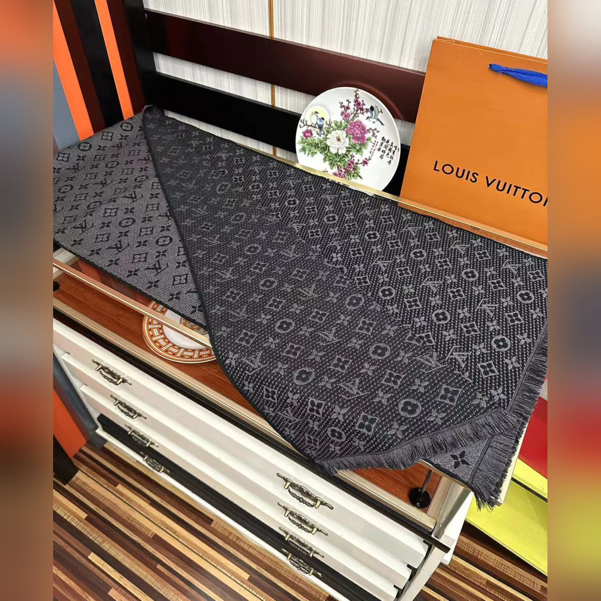 Louis Vuitton Wool Monogram Classic Scarf