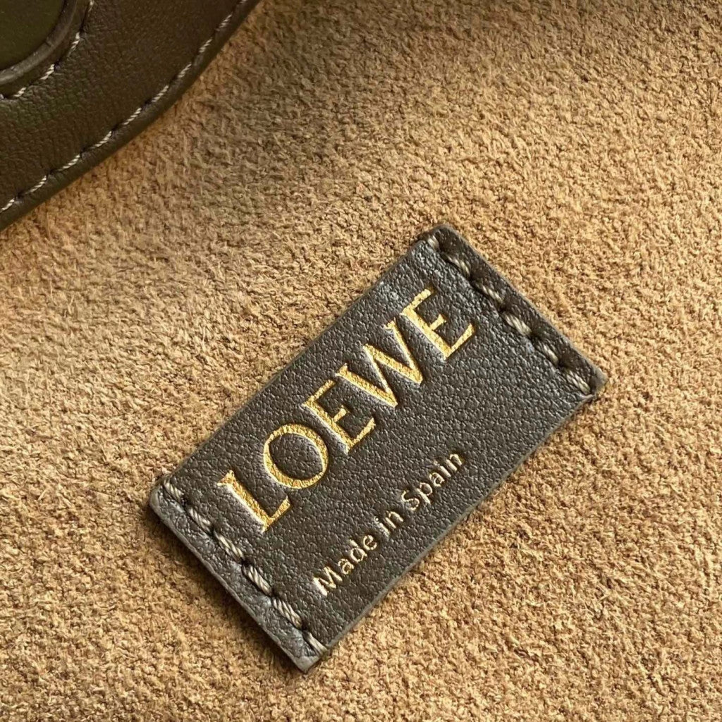 Loewe Flamenco Clutch 11.8" (30 cm)