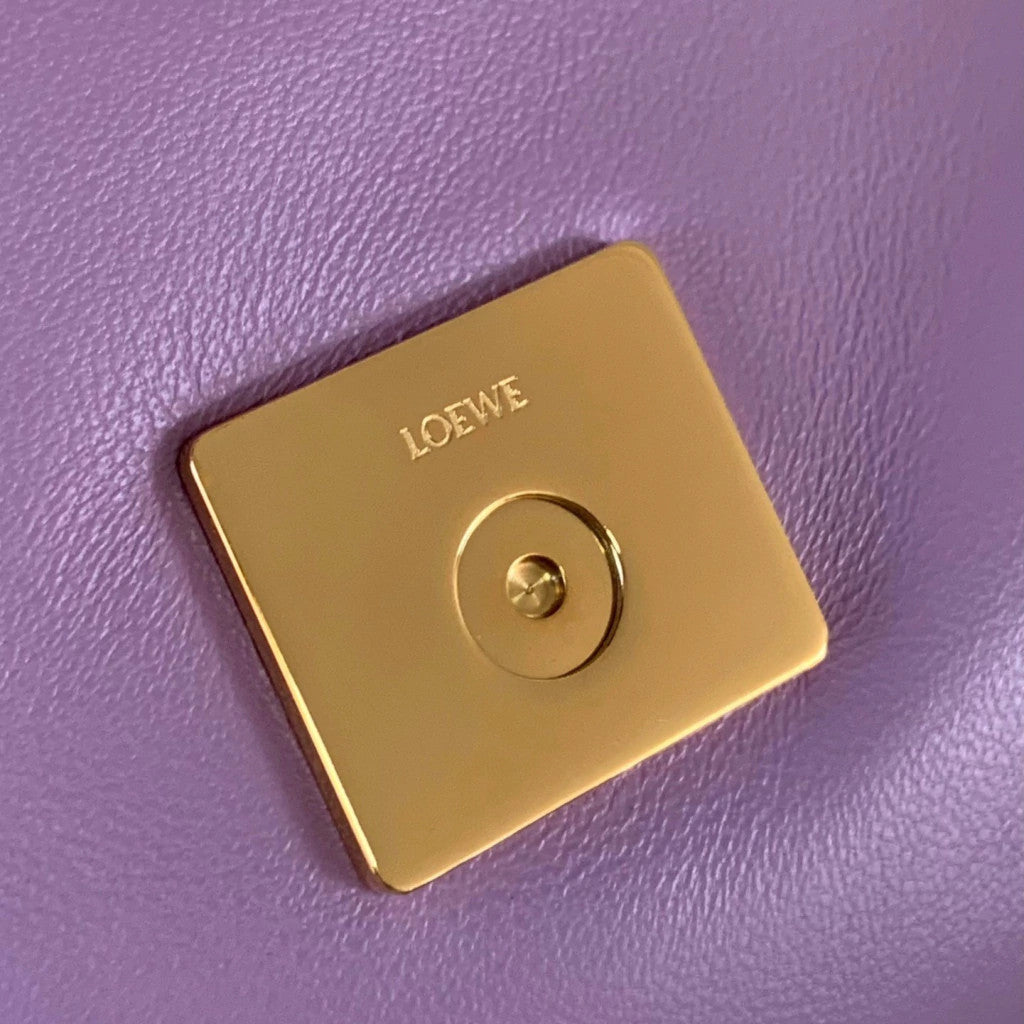 Loewe Puffer Goya 9.1" (23 cm)