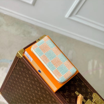 Louis Vuitton Aurora Wallet 3.9" (10 cm)