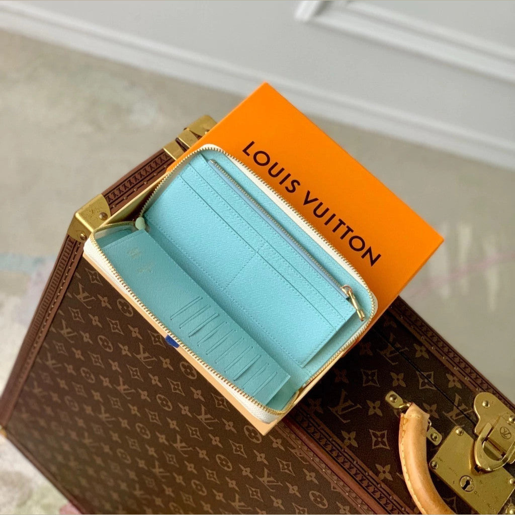 Louis Vuitton Aurora Wallet 3.9" (10 cm)