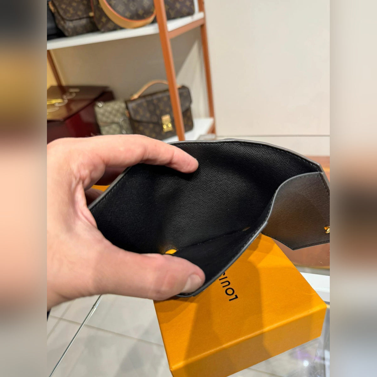 Louis Vuitton Sarah Wallet Monogram Reverse