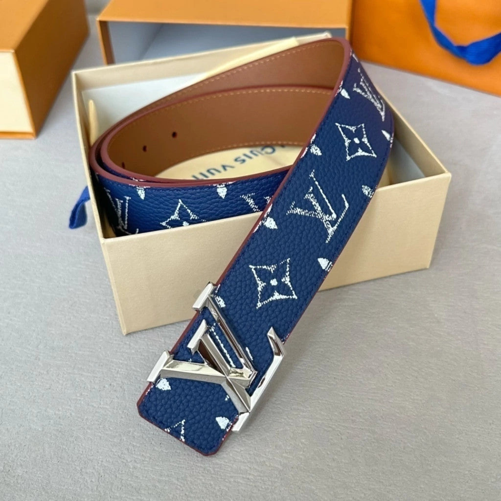 Louis Vuitton LV Initiales Taurillon Puppets Belt Chalk 40 mm