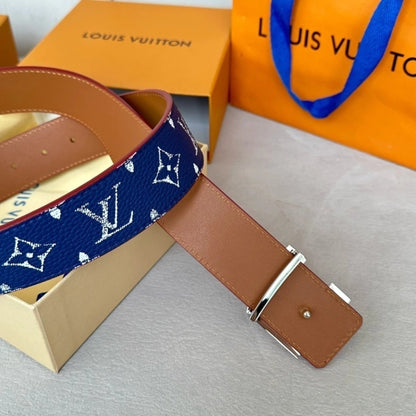 Louis Vuitton LV Initiales Taurillon Puppets Belt Chalk 40 mm