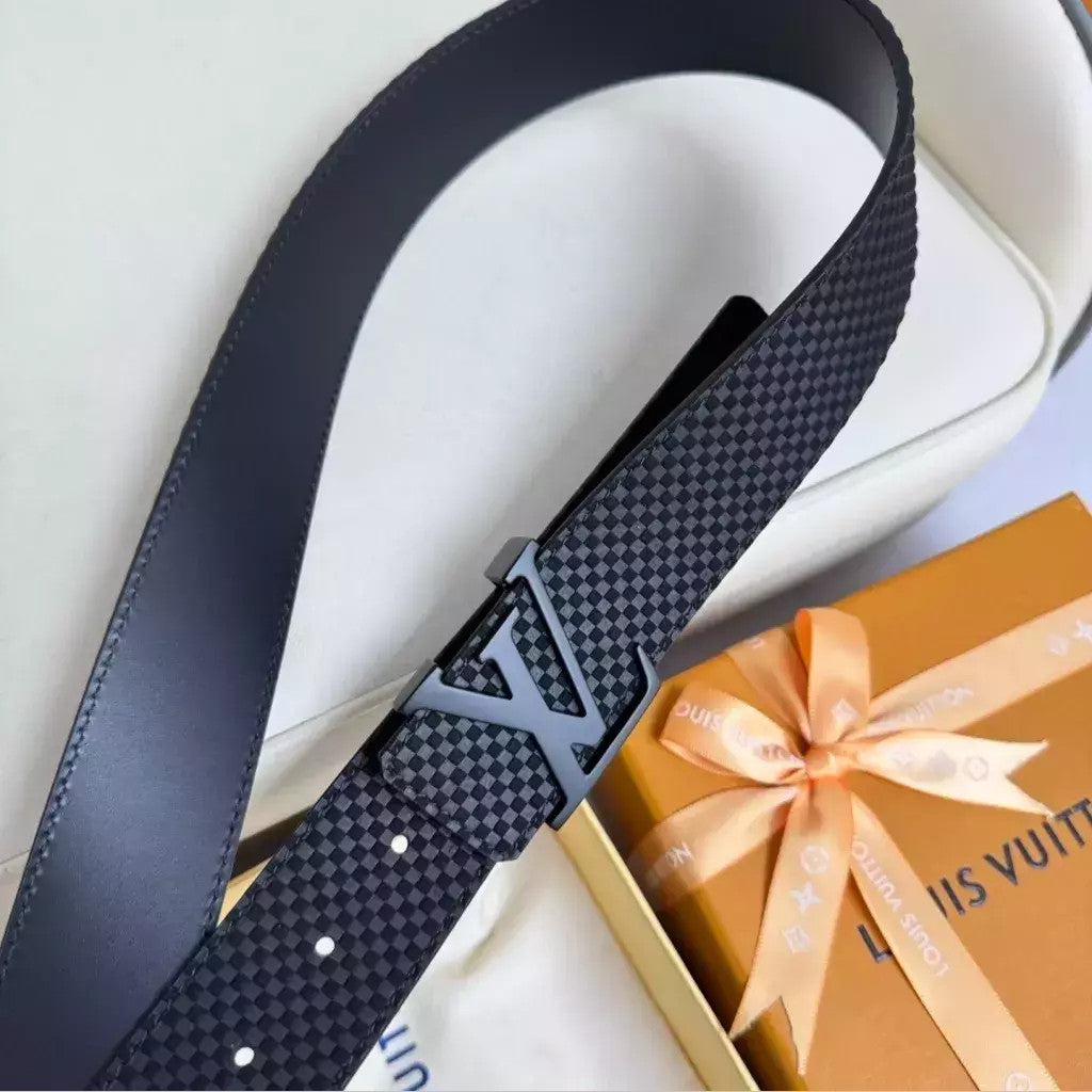 Louis Vuitton LV Initiales Weave Belt 40 mm