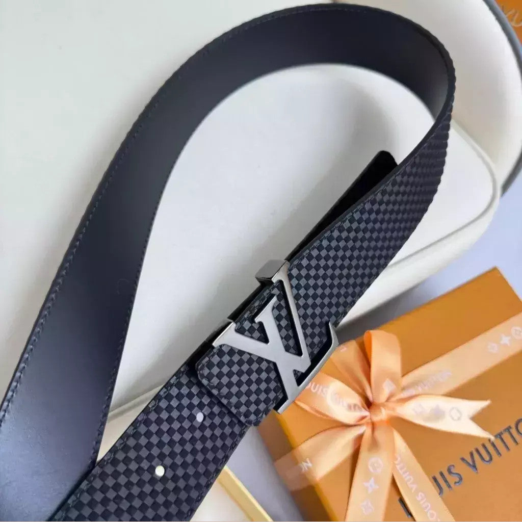Louis Vuitton LV Initiales Weave Belt 40 mm