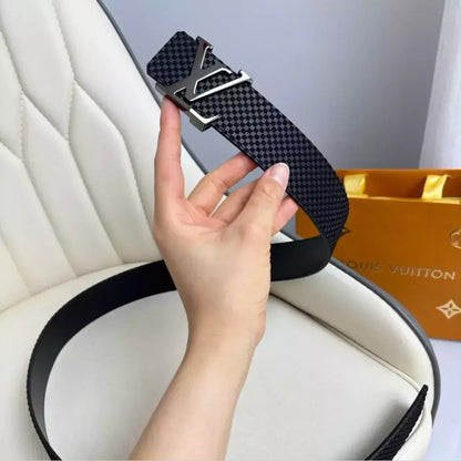Louis Vuitton LV Initiales Belt 40 mm