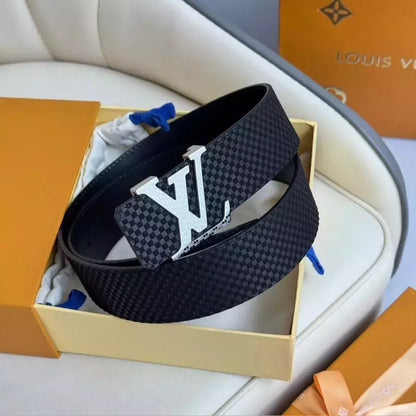 Louis Vuitton LV Initiales Belt 40 mm