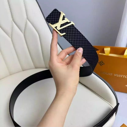 Louis Vuitton LV Initiales Belt 40 mm