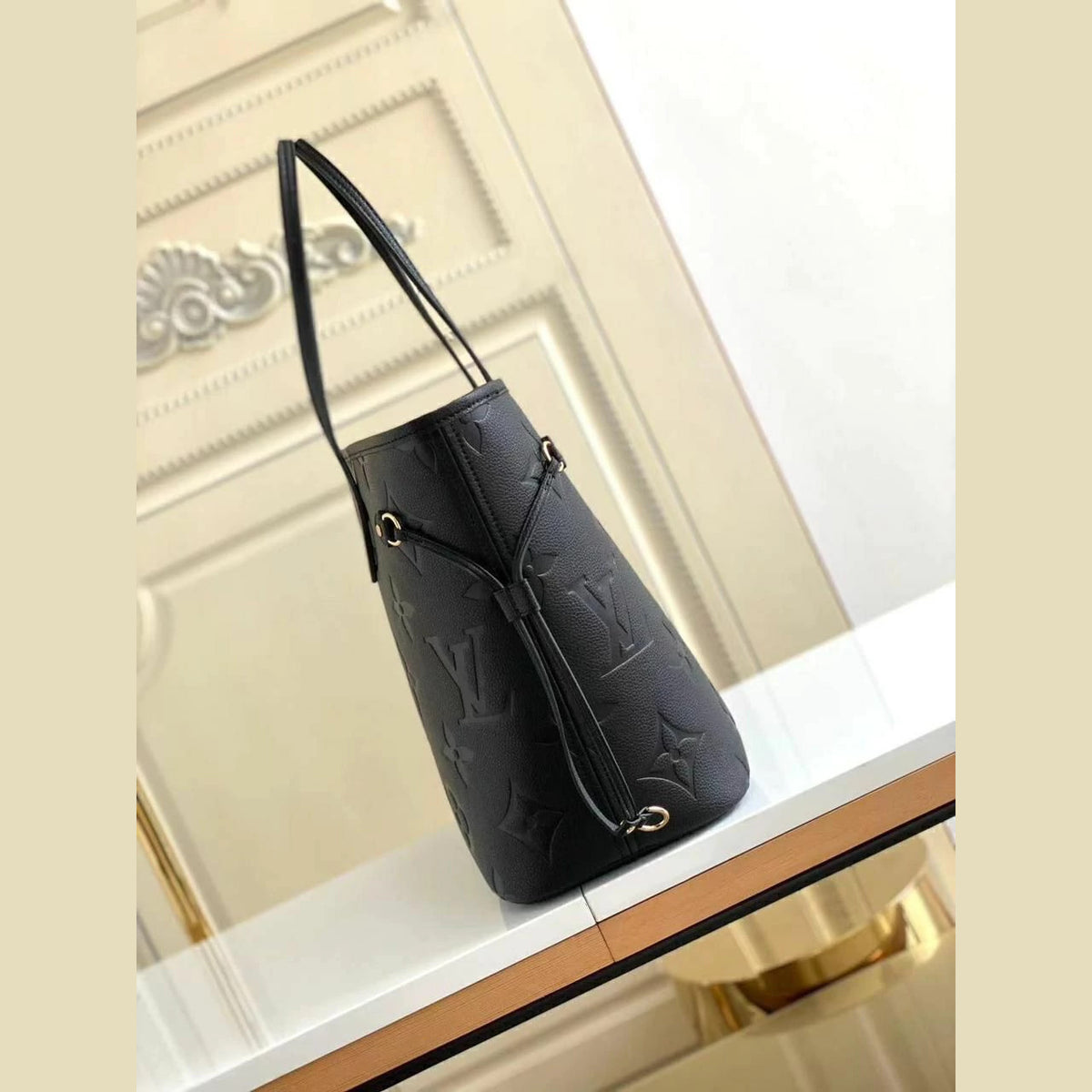 Louis Vuitton Neverfull MM Monogram Empreinte 12.2" (31 cm)