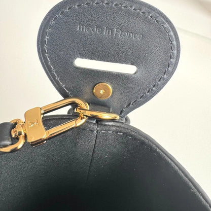 Louis Vuitton NéoNoé BB 6.3" (16 cm)