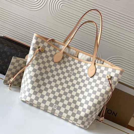 Louis Vuitton Neverfull MM Damier Azur 12.2" (31 cm)