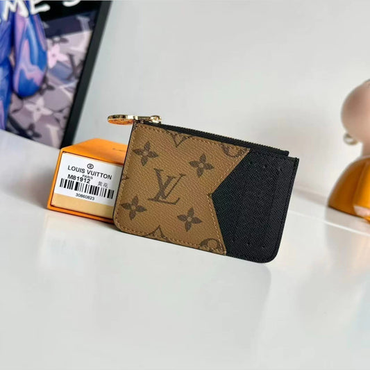 Louis Vuitton Coin Purse Clé Chevron 2.8" (7 cm)