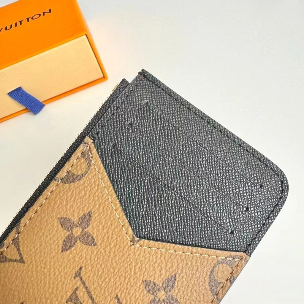 Louis Vuitton Coin Purse Clé Chevron 2.8" (7 cm)