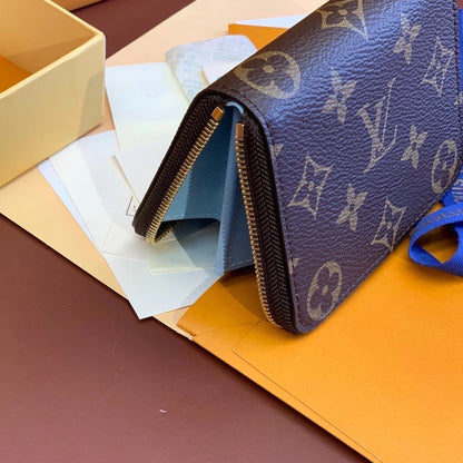 Louis Vuitton Zippy Coin Purse 4.3" (11 cm)