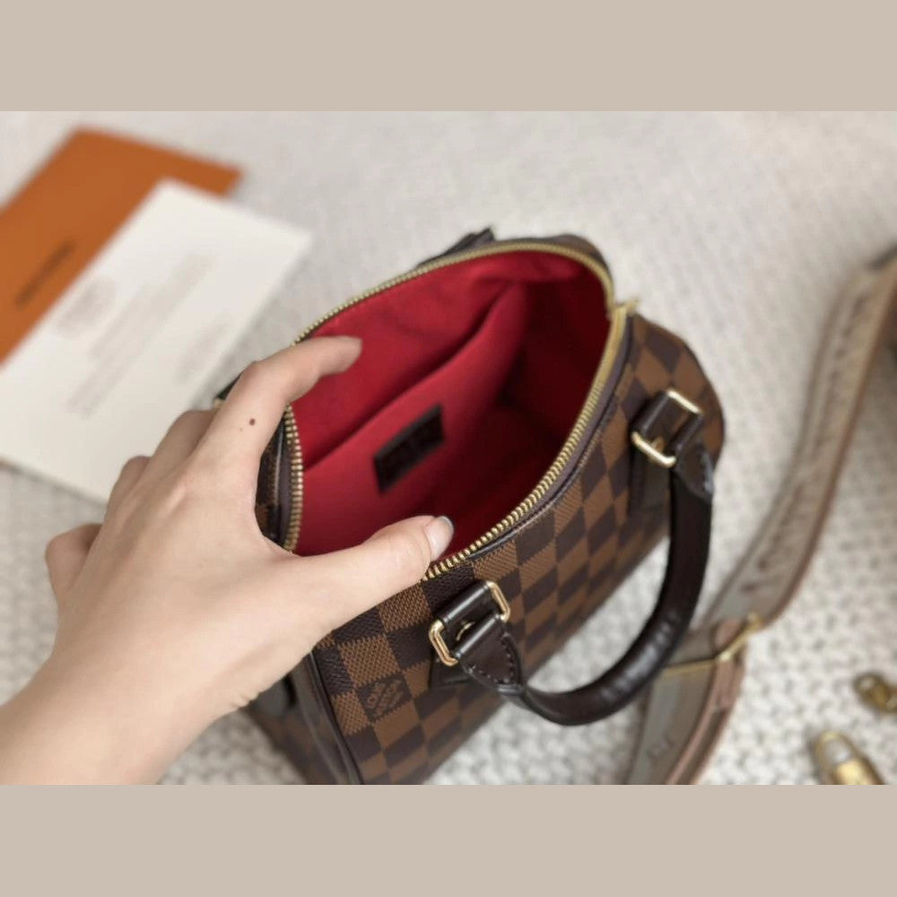Louis Vuitton Speedy Bandoulière 20 Damier 8.1" (20.5 cm)