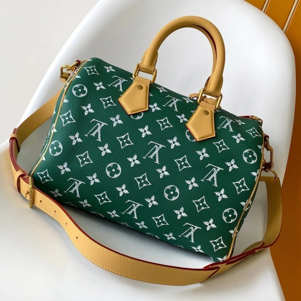 Louis Vuitton Speedy Bandoulière 9.8" (25 cm)