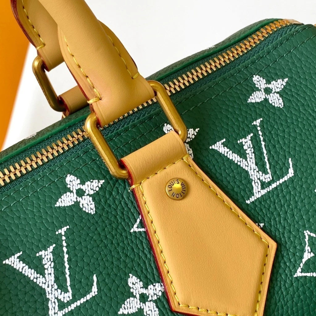 Louis Vuitton Speedy Bandoulière 9.8" (25 cm)