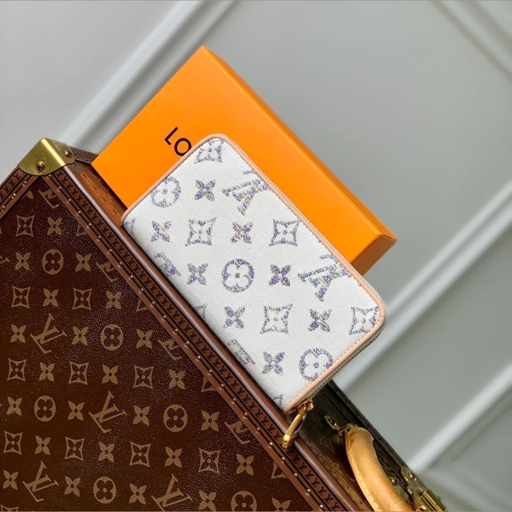 Louis Vuitton Maritime Weave Wallet 7.7" (19.5 cm)