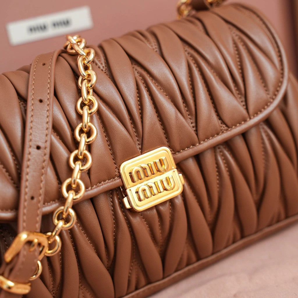Miu Miu Hug Quilted Caramel 11" (28 cm)