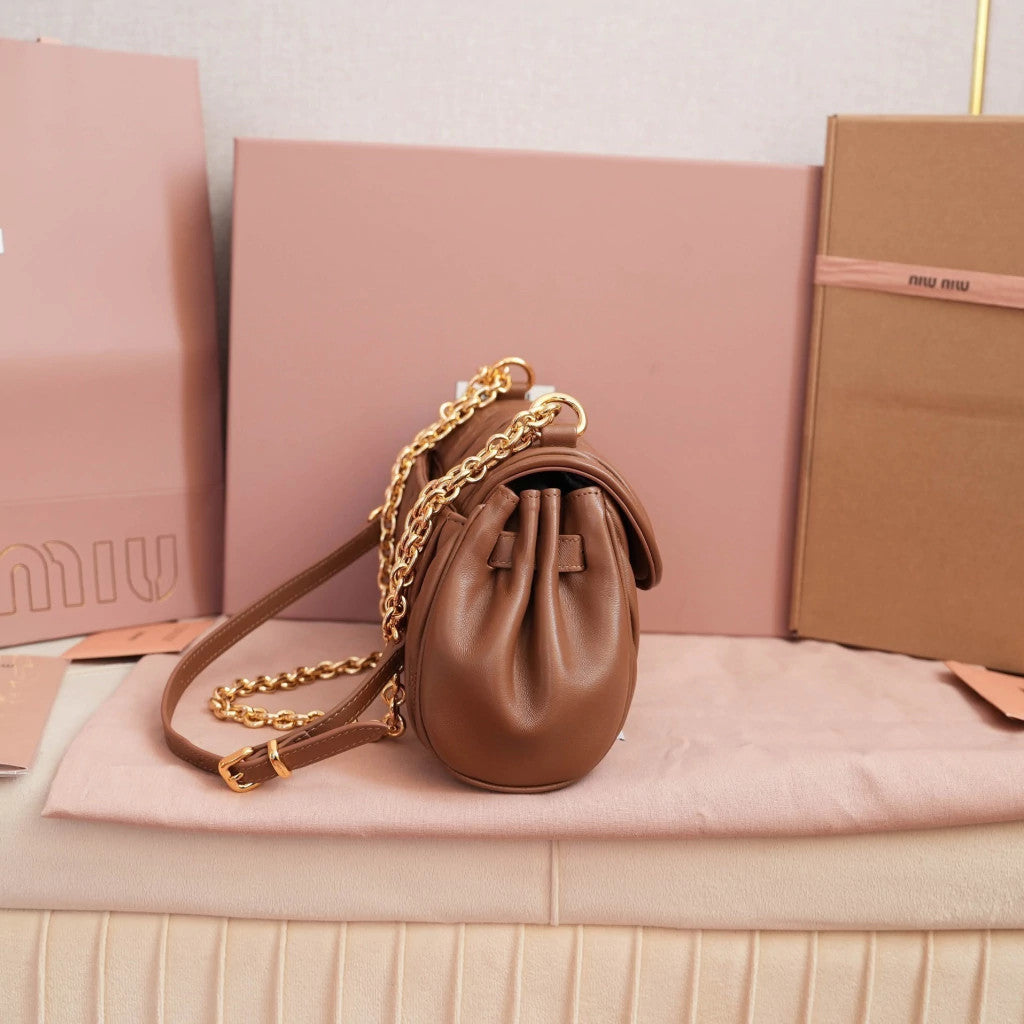 Miu Miu Hug Quilted Caramel 11" (28 cm)