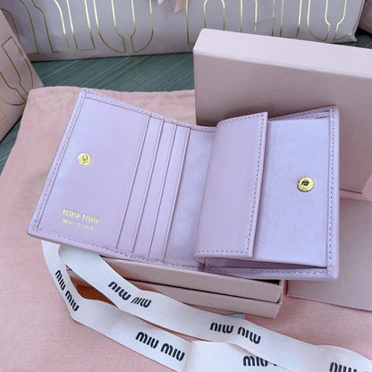 Miu Miu Sculpted Matelassé Wallet 4.4" (11.2 cm)