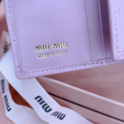 Miu Miu Sculpted Matelassé Wallet 4.4" (11.2 cm)
