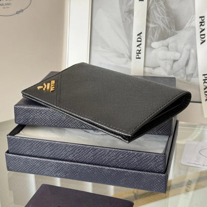 Prada Milano Essenziale Wallet 3.7" (9.5 cm)