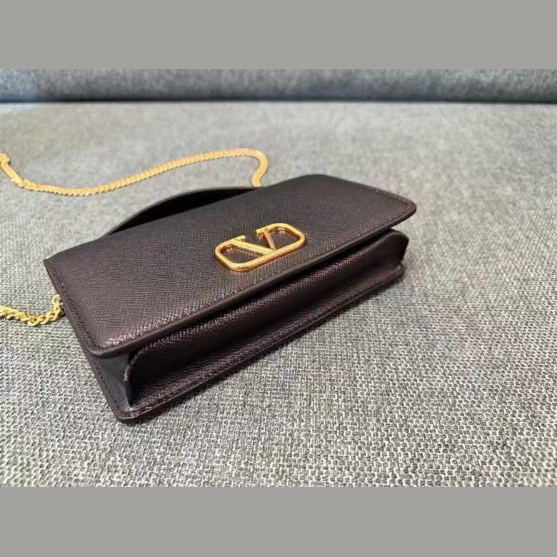 Valentino VLogo Signature 7.5" (19 cm)