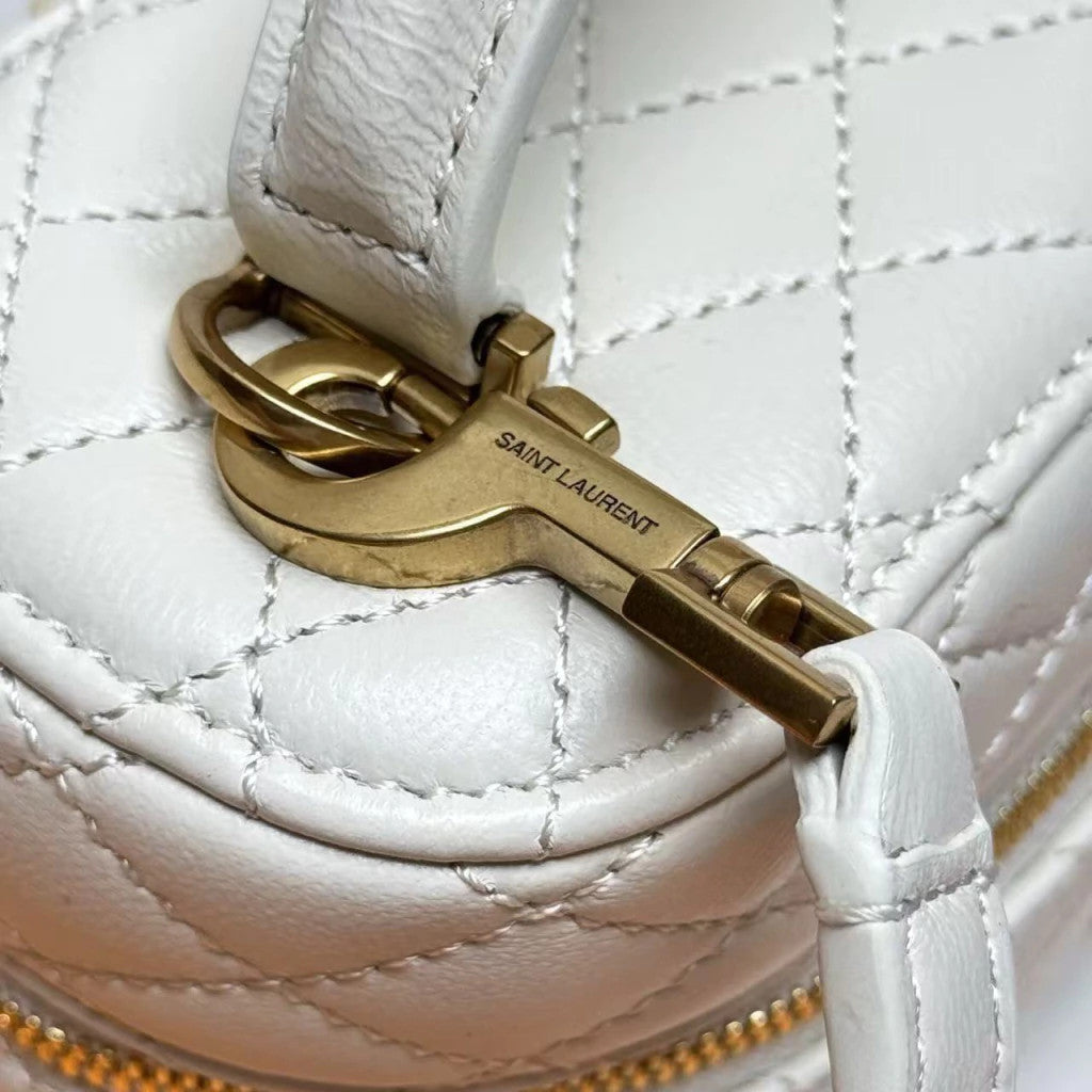 YSL Gaby Nécessaire Off-White 7.1" (18 cm)