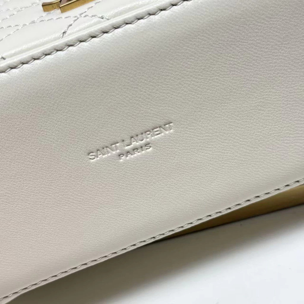 YSL Gaby Nécessaire Off-White 7.1" (18 cm)