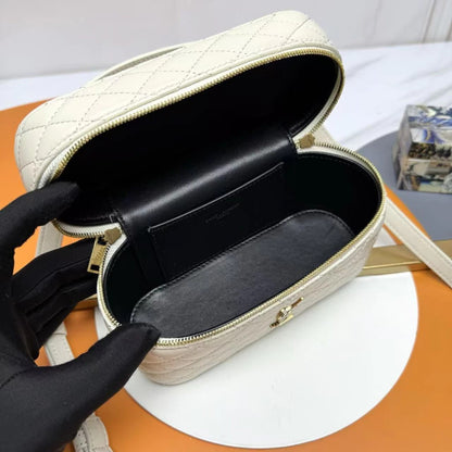 YSL Gaby Nécessaire Off-White 7.1" (18 cm)