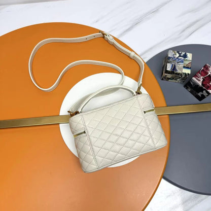 YSL Gaby Nécessaire Off-White 7.1" (18 cm)