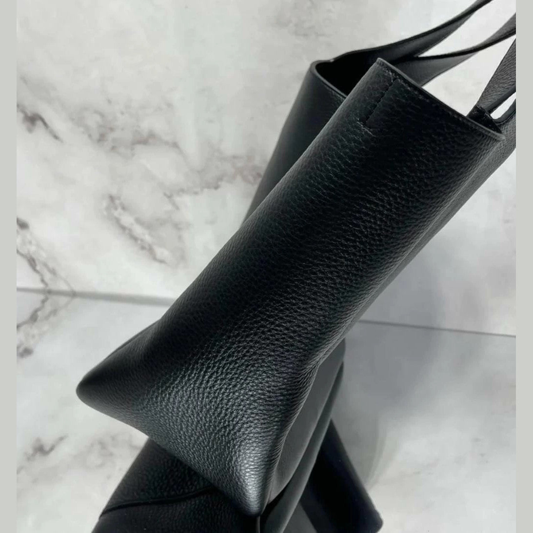 YSL Le 5 a 7 Bea 19.7" (50 cm)