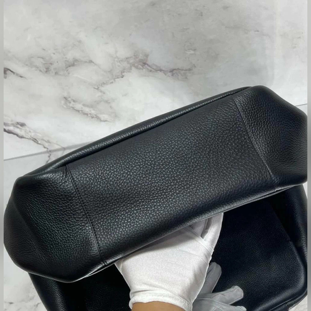 YSL Le 5 a 7 Bea 19.7" (50 cm)