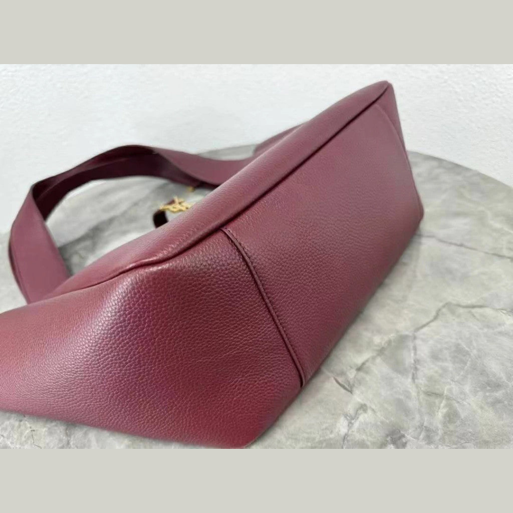 YSL Le 5 a 7 Bea 19.7" (50 cm)