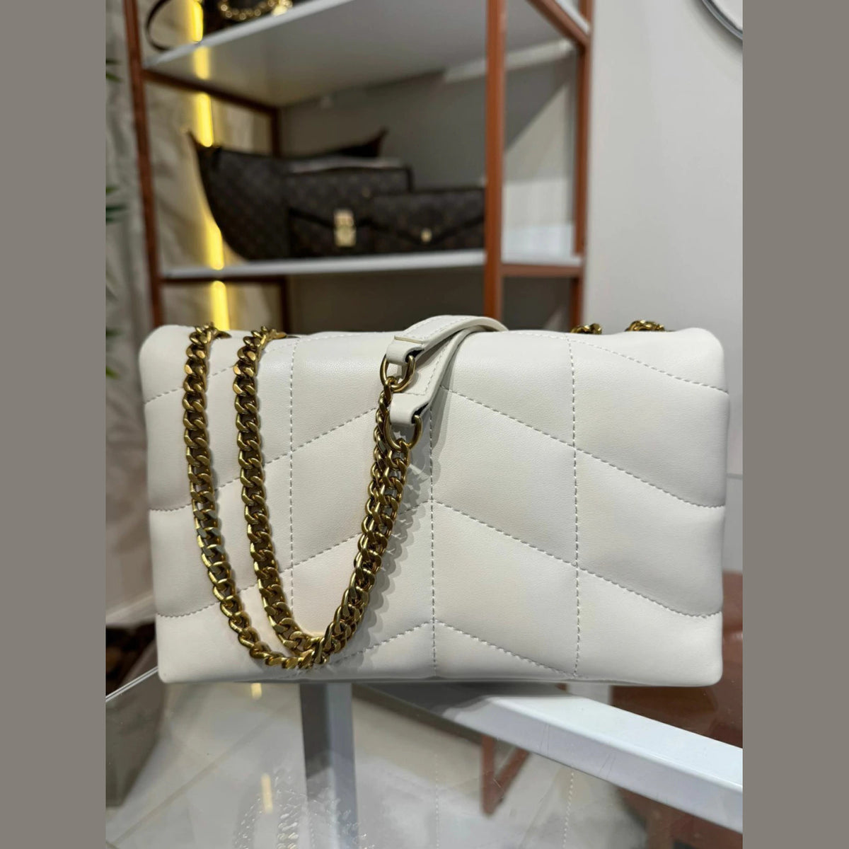 YSL Loulou Off-White 9.1" (23 cm)