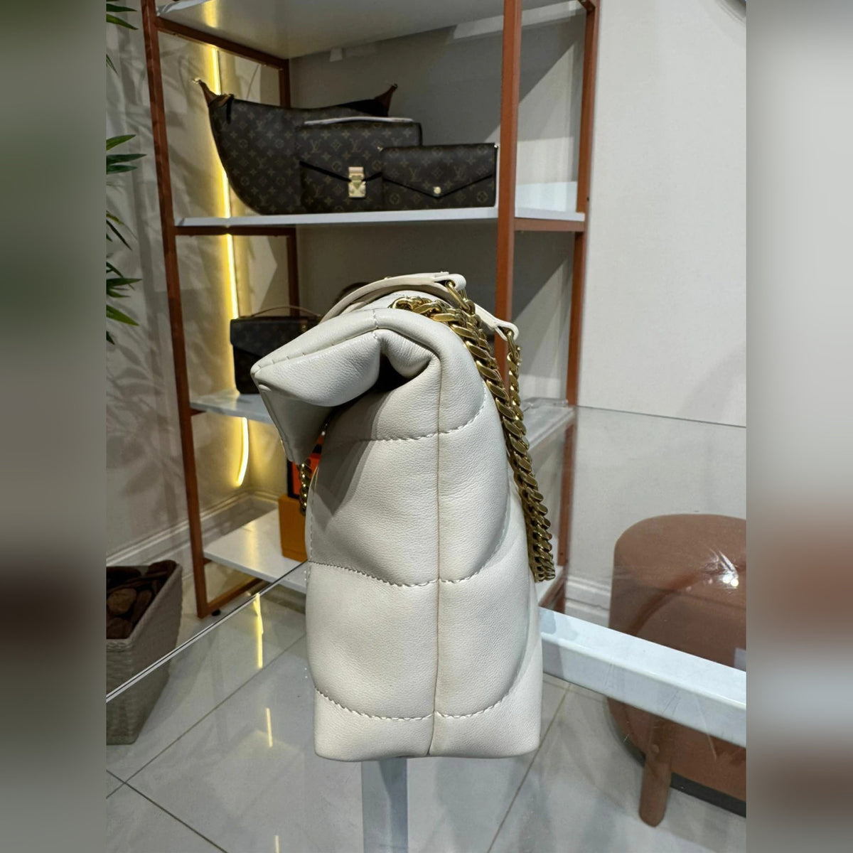 YSL Loulou Off-White 9.1" (23 cm)
