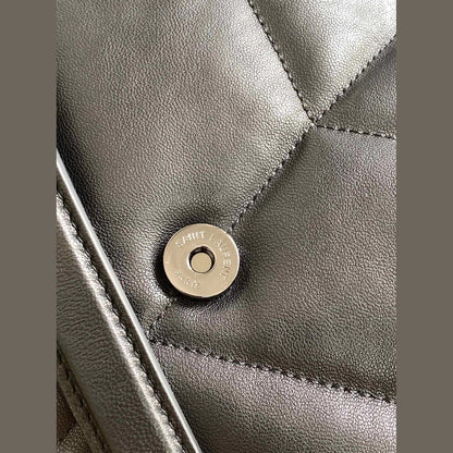 YSL Loulou Puffer 13.8" (35 cm)