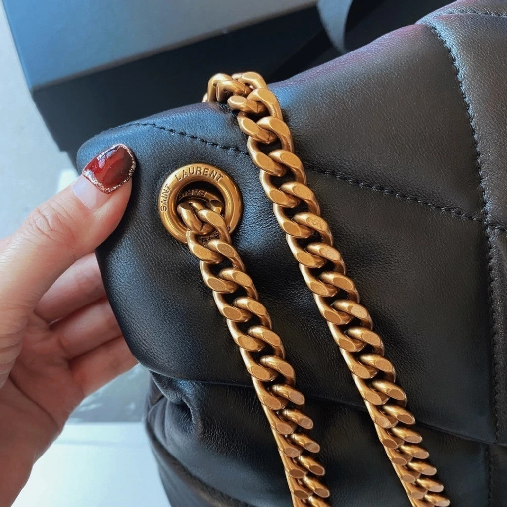 YSL Loulou Puffer 13.8" (35 cm)